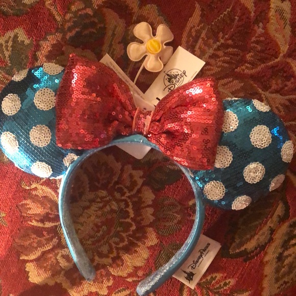 Disney Accessories - Minnie Mouse ears Disney parks